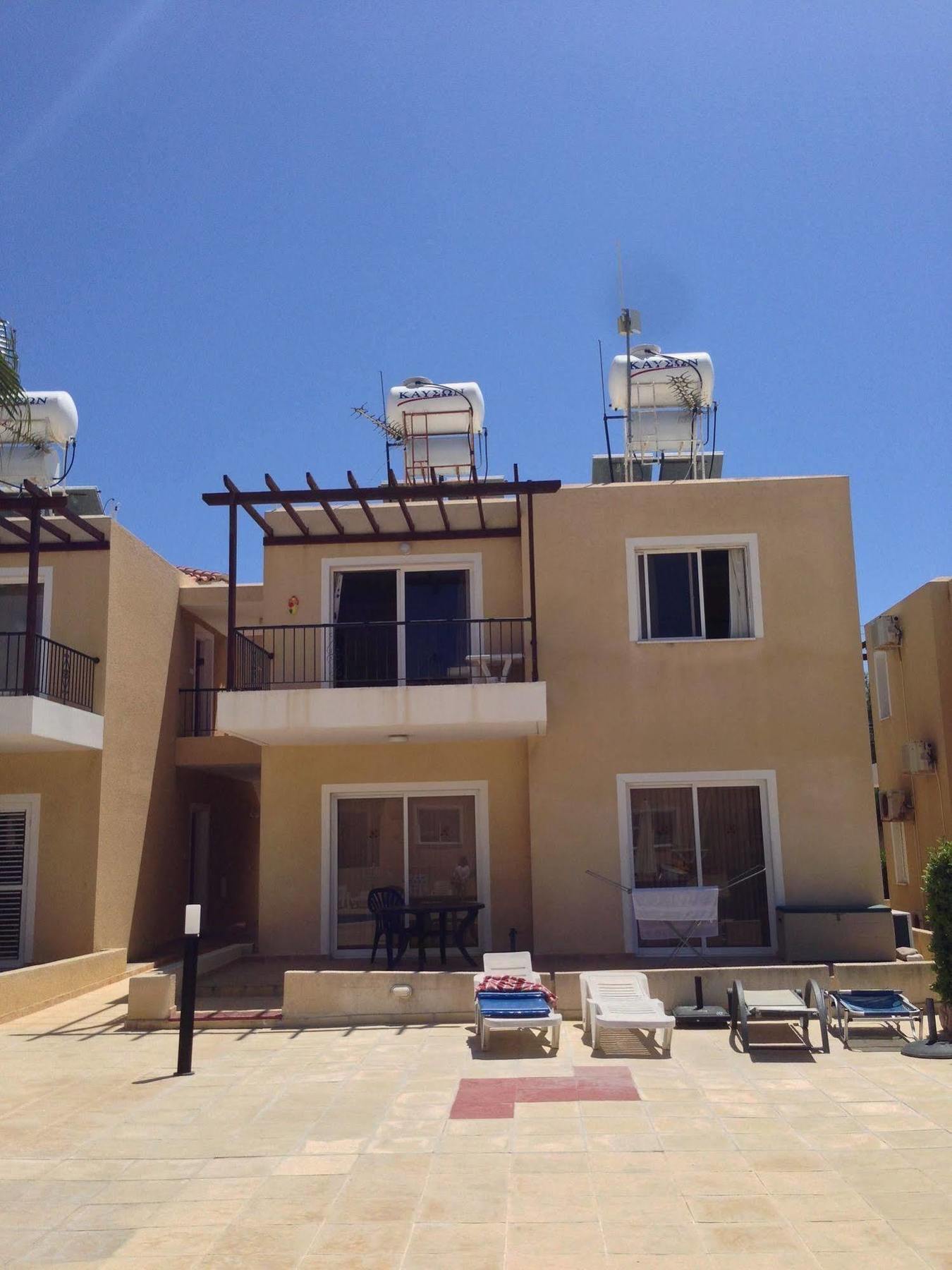 Sirena Sunrise, Apartment 4 Paphos Bagian luar foto